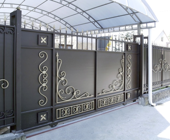 Металлические ворота в Новоалександровске