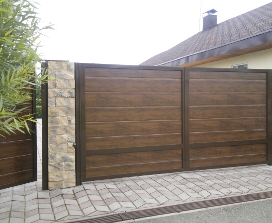 Распашные ворота в Новоалександровске