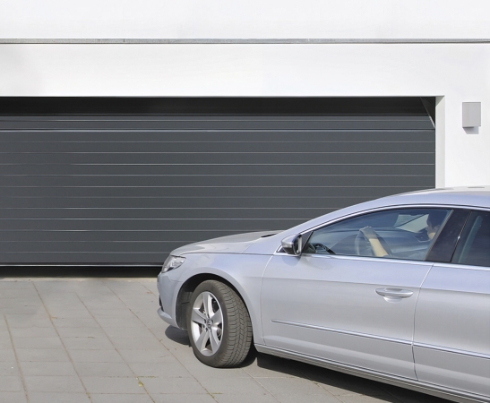 Секционные гаражные ворота в Новоалександровске
