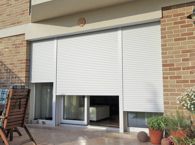 На двери в Новоалександровске